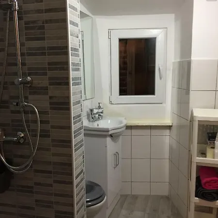Charming Center Renee Apartament *